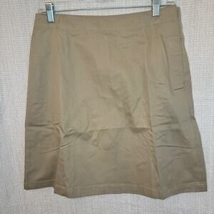Lands' End NWOT women’s khaki skort size 2